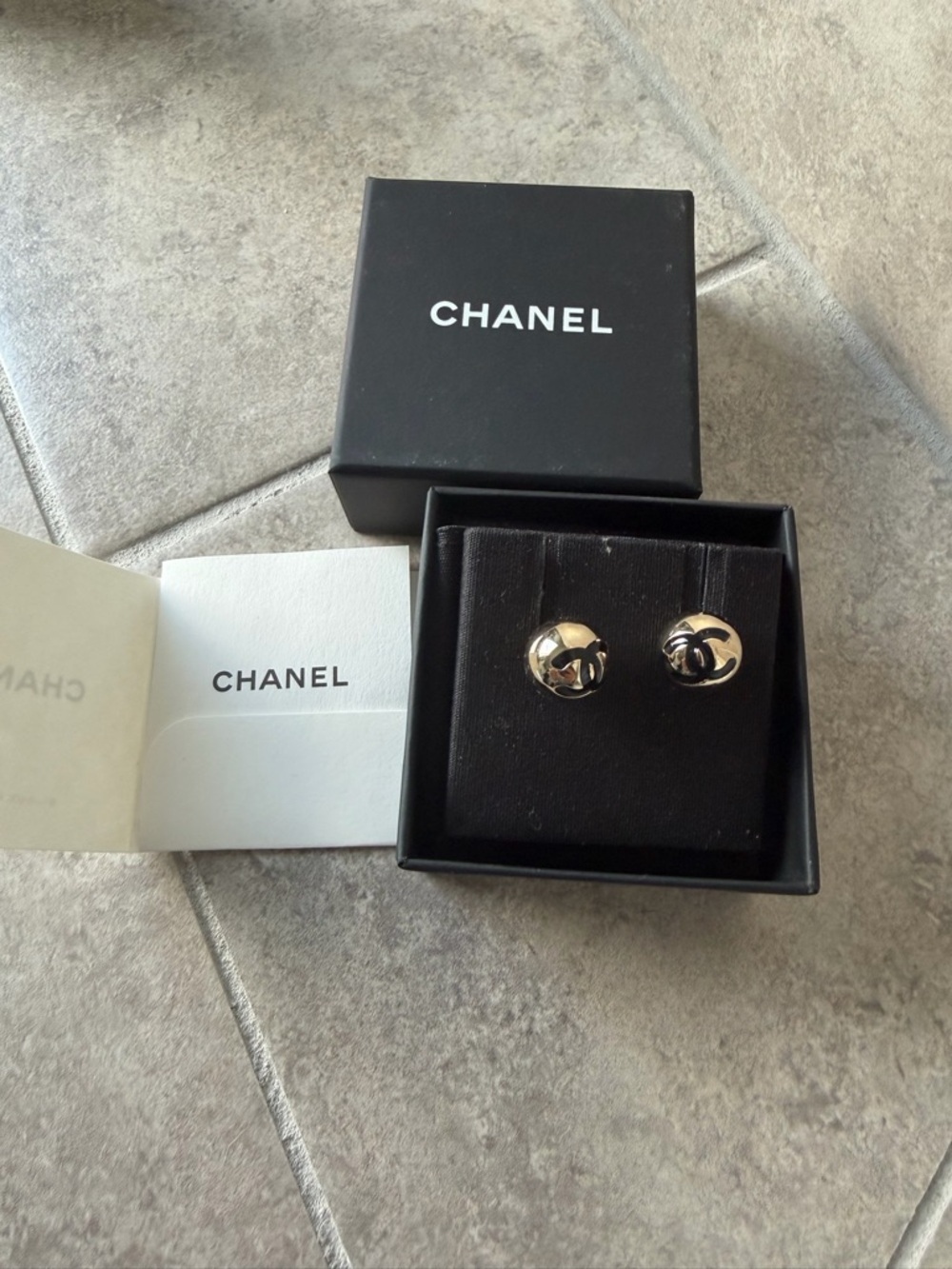 Like New Chanel Gold Studs